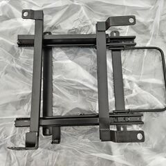 デミオ(DE)シートレールの画像