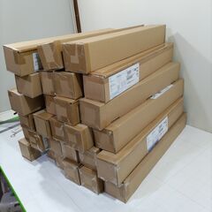 使用済み細長ダンボール箱（約40箱）の画像