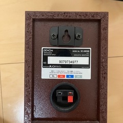 DENONサラウンドスピーカーの画像