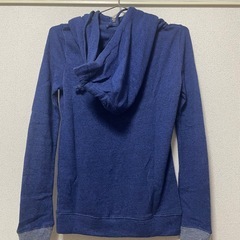 VOLCOM パーカーの画像