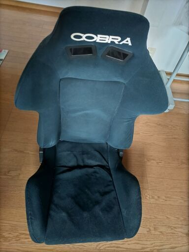 セミバケットシート COBRA