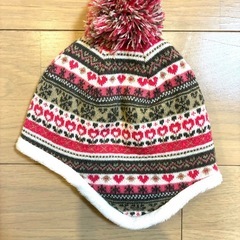 ハート柄ポンポン付きニット帽 44-46cmの画像