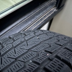 17インチ 4本セット スタッドレス 2018年製 ヨコハマ アイスガード SCHNEIDER の画像