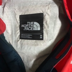 ナイロンジャケットの画像