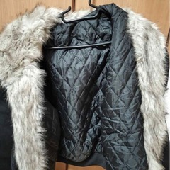 ファー付きパーカー フード付き 猫耳 もこもこアウター ブラックの画像