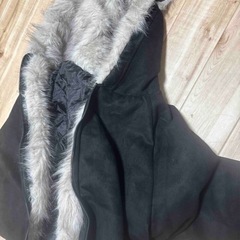 ファー付きパーカー フード付き 猫耳 もこもこアウター ブラックの画像