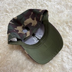 【新品】　迷彩柄キャップ　アーミーグリーン　男女兼用の画像