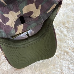 【新品】　迷彩柄キャップ　アーミーグリーン　男女兼用の画像