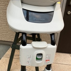 チャイルドシート　エールベベ　クルットNTプレミアムWの画像