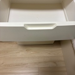 収納引き出しの画像