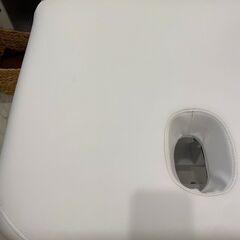 取りに来ていただける方　早い者勝ち　美品エステベッドの画像