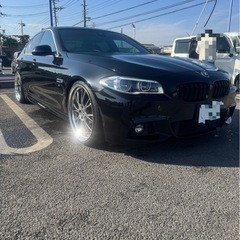 F10 523d 99台限定車マエストロ