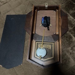 掛時計 振り子時計 電池式の画像