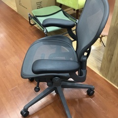 Herman Miller(ハーマンミラー) アーロンチェア をご紹介します‼︎ トレジャーファクトリーつくば店の画像