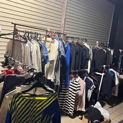 冬物 ボアアウターなど大量に追加！ しかも全て無料【今話題の大須の無料の古着屋‼️】の画像