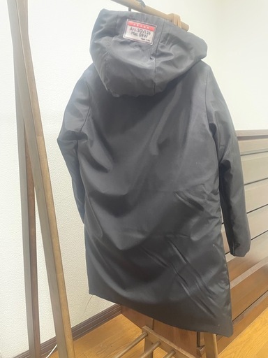 【完売】【希少未使用】PRADA ダウンジャケット