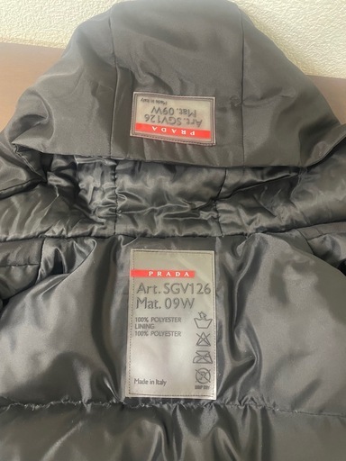 【完売】【希少未使用】PRADA ダウンジャケット
