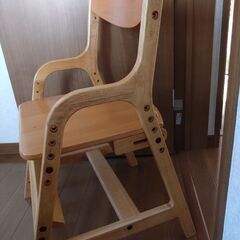 ISSEIKI KIDS AIRY　子ども椅子　日本製　学習や食事にの画像