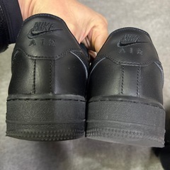 【NIKE AIR FORCE 1】25.5cm ブラック まだ使えますの画像