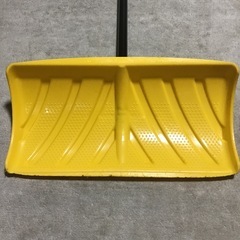 ハンドラッセル　雪かき　着脱式ではありませんの画像