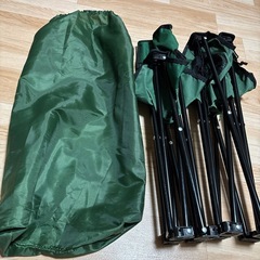 テーブル　椅子の画像