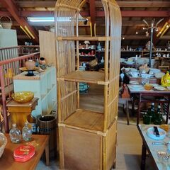 ラタンのラック 飾り棚 引き出し チェスト 籐家具 昭和レトロ　/TJ-2671 2Fの画像