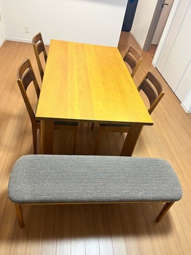 飛騨産業　HIDA ダイニングテーブル