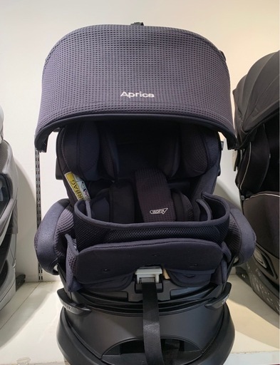 ■店頭引取限定■美品☆アップリカ　ISOFIXチャイルドシート　フラディアグロウ360セーフティ♪定価80300円　新安全基準R129適合