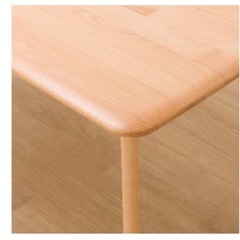 ニトリのダイニングテーブルの画像