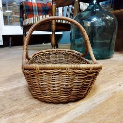持ち手付き 浅めのバスケット 籠 かご カゴ 小物入れ　/TJ-2673 2Fの画像