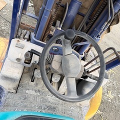 コマツフォークリフト2.5トンの画像