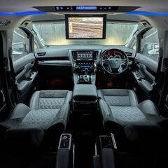 ★EXEシート！上級！H29！アルファード【2.5S Cパッケージ】！両側Pスラ！10インチナビ！後席モニター！ハンドルヒーター！電動リアゲートの画像