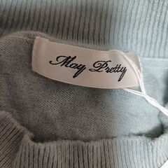 袖空きニットの画像