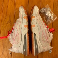 NIKE AIR MAX 270 REACT 28.5cmの画像