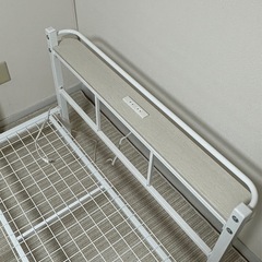 シングル　ベッド　フレームの画像