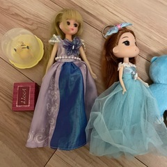 リカちゃんなどいろいろセットの画像