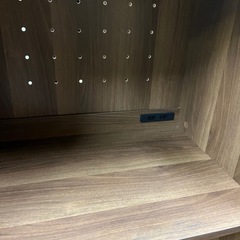 ジャングルジャングル貝塚店　レンジ台　レンジラック　食器棚　コンセント付き　木目　ブラウン　中古　リユース　貝塚市　二色浜の画像