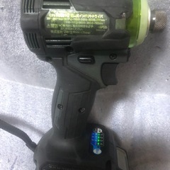 ④マキタ40VインパクトドライバTD001G中古美品、オリジナルハウジング、本体のみの画像