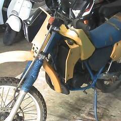 SUZUKI RA125 黄 格安提供車 半額配送キャンペーン クランキング確認 期間限定車体価格 現状渡し諸経費￥0- 横浜 P-Yardの画像