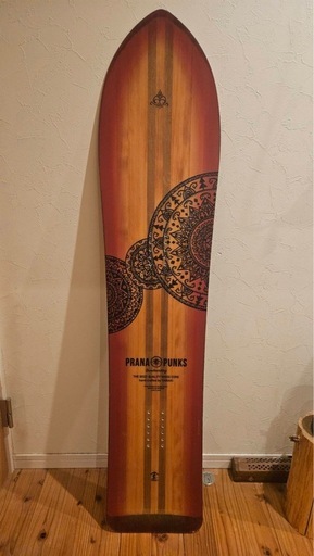 PRANA PUNKS スノーボード (どむどむ) 秋田のその他の中古あげます