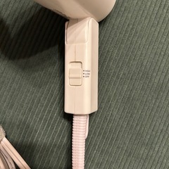 カチューシャ　　ドライヤーの画像