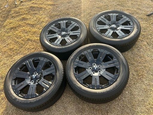 三菱 デリカD:5 Chamonix 2024 純正タイヤ・ホイールセット (ぷち