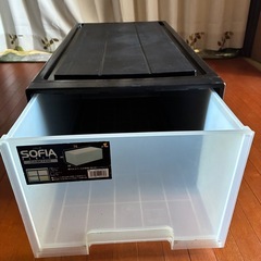 衣装ケース１個　高さ30cm　の画像