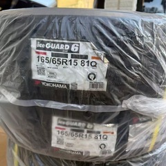 スタッドレスタイヤ　新品の画像