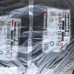 スタッドレスタイヤ　新品の画像