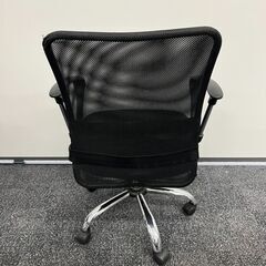 【訳あり】オフィスコム キャスター付き 昇降オフィスチェア メッシュ生地 ブラックの画像