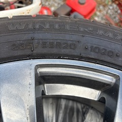235/55R20 DUNLOP(ダンロップ)スタッドレスの画像