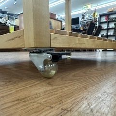 ⭐︎ドリーム荒牧店⭐︎ジモティー割引有⭐︎【クリーニング済み】木製キャスターワゴンの画像