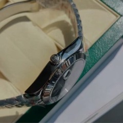 ROLEX ロレックス デイトジャスト 自動巻き シルバー文字盤 フルーテッドベゼル ジュビリーブレスの画像