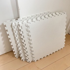 防音 ジョイントマット 大判 59cm 単色 床暖房対応 ホワイトの画像